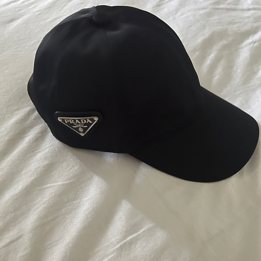 Classic Nylon Black Cap
